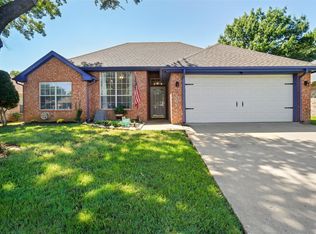 1005 Bayfield Dr, Denton, TX 76209