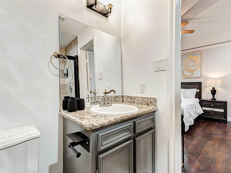 10905 Shady Ln #A-A-A — Photo 20