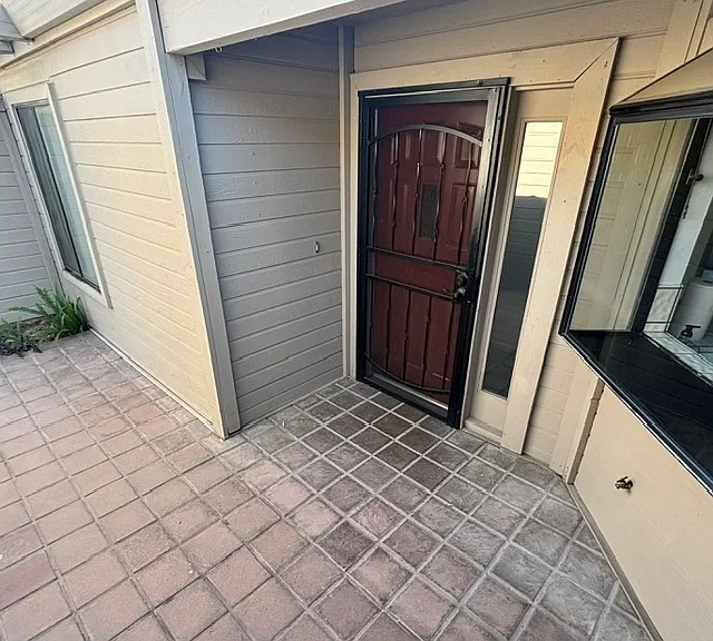Front courtyard entry