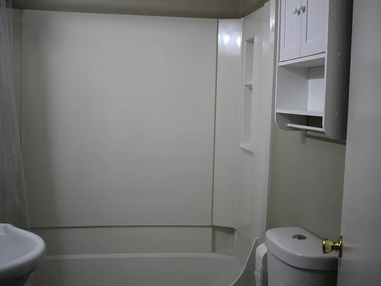 Apt 102 - 24_11192019
