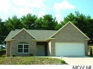 106 Glenwood Ln, Marietta, OH 45750