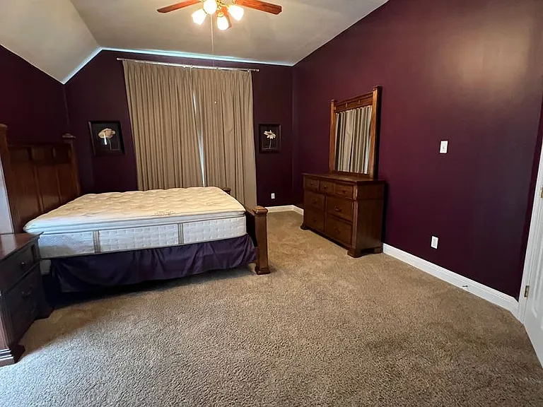 1909 Rosedown Dr — Photo 20