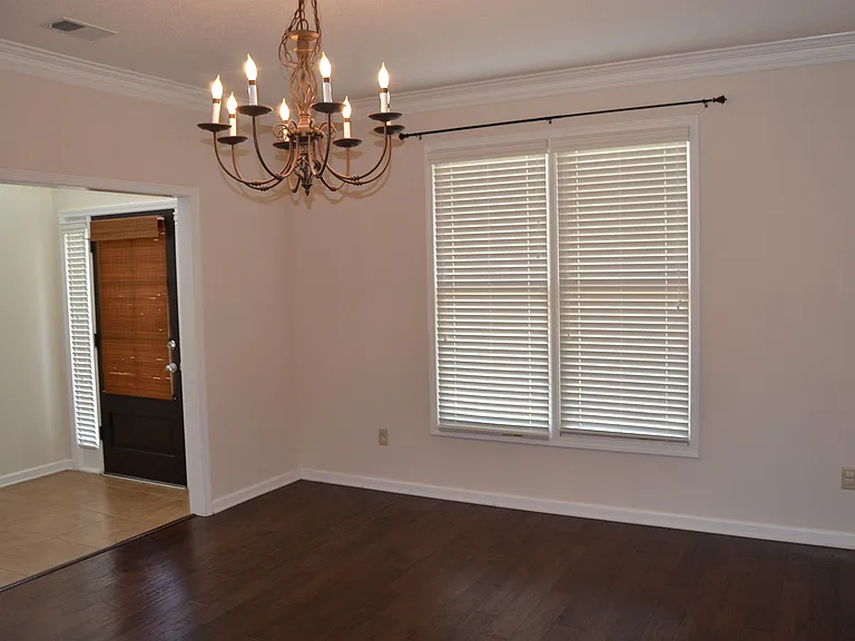 4899 White Pass Dr — Photo 2