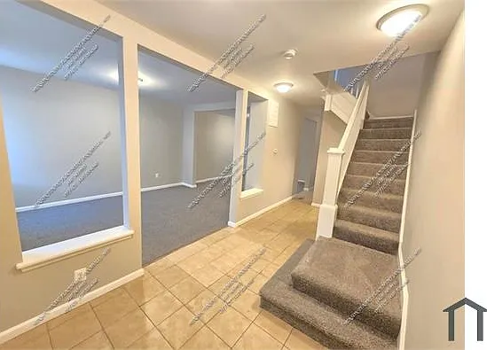 143 S Hilton St — Photo 8