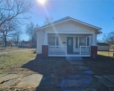 207 E Antelope St, Girard, KS, 66743