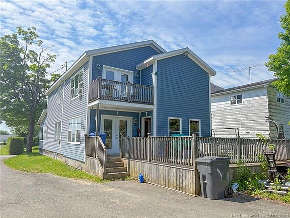 5th image of 33 Hillcrest Ave