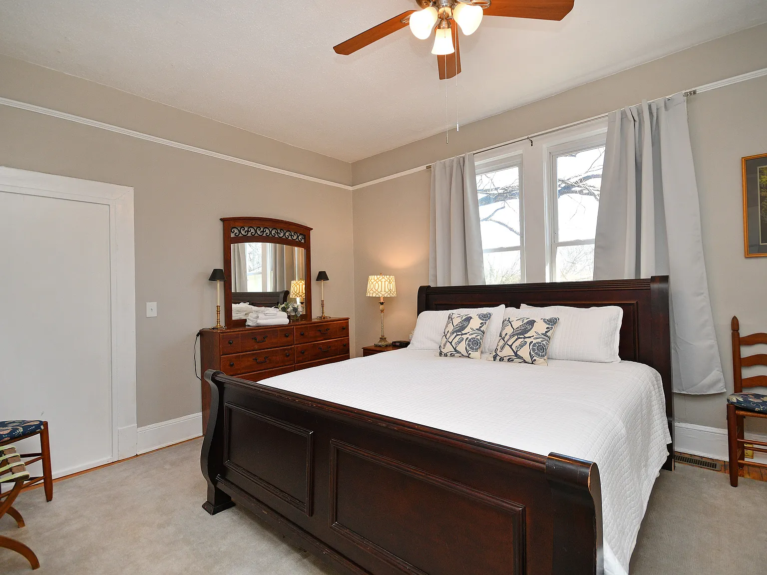 12 Jeff Cir — Photo 4