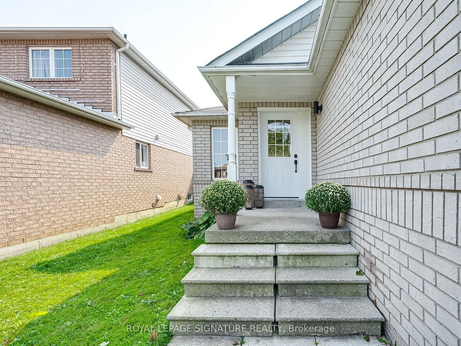 5 bed, $3,000 — Photo 3
