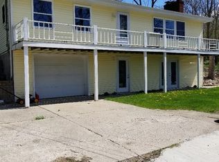 1670 Chippewa Trl, Owosso, MI 48867