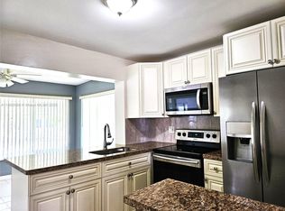 1040 NW 73rd Ter, Pompano Beach, FL 33063