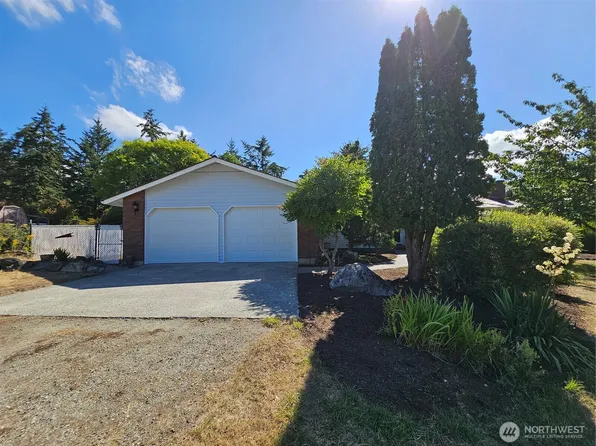 1445 Arnold Road, Oak Harbor, WA 98277