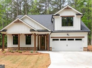110 Doris Path, Dallas, GA 30157