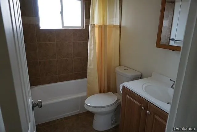 11612 Downing St — Photo 7