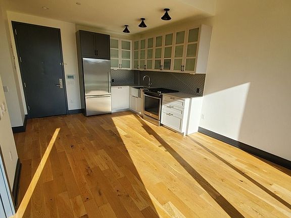 2nd image of 10 Montieth St #293