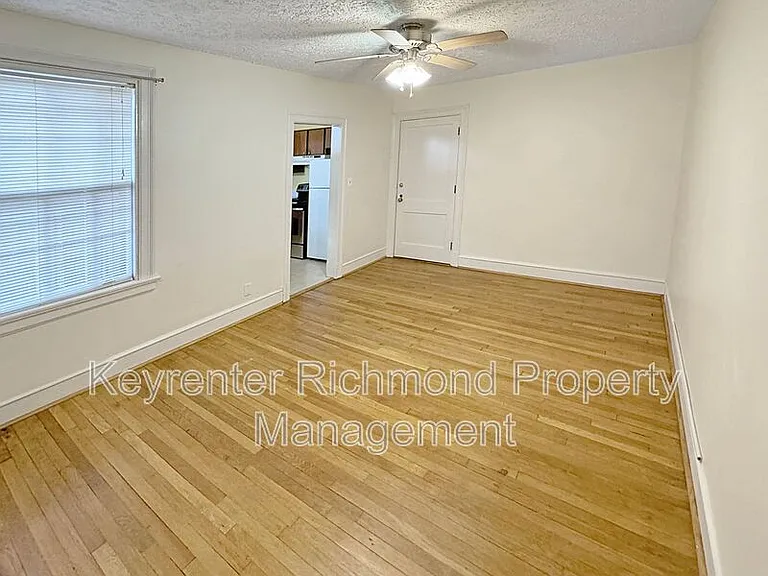210 N Stafford Ave #27 — Photo 2