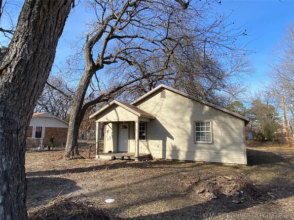 605 E 18th St, Tishomingo, OK 73460