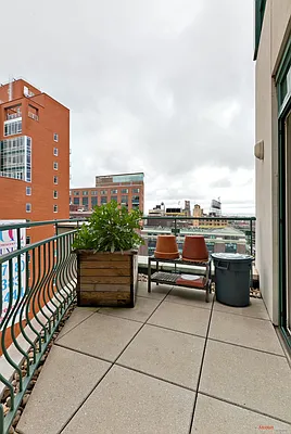 Rented by Modern Spaces | media 73