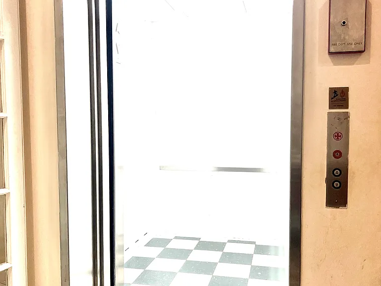 elevator