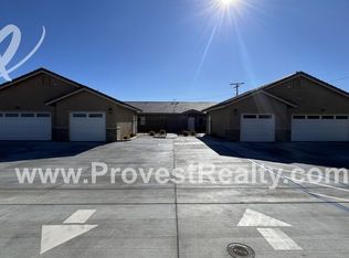 20125 Zuni Rd #A, Apple Valley, CA 92307