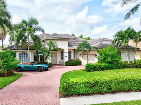 4995 Rustic Oaks CIR, NAPLES, FL 34105