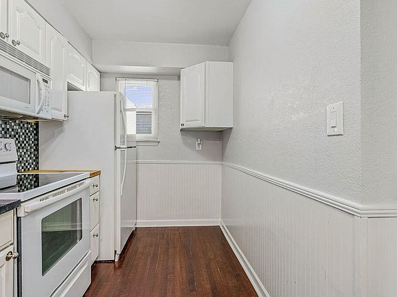 4th image of 734 Legion Dr APT 94