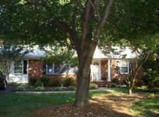 1401 Hannaford Rd, Winston Salem, NC 27103