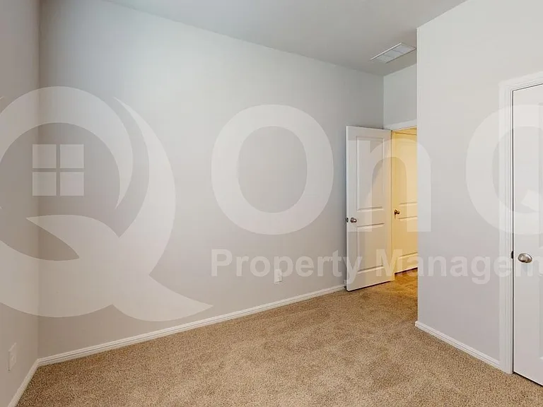 5459 Gold Pond Dr — Photo 14