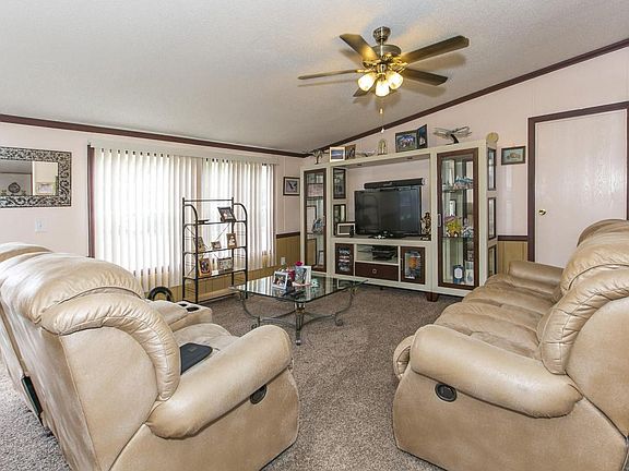 5th image of 420 Treaty Oak Ln