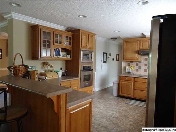 3rd image of 820 Cherrywood Ct