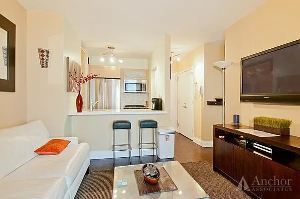 Rented by Anchor Associates | media 1