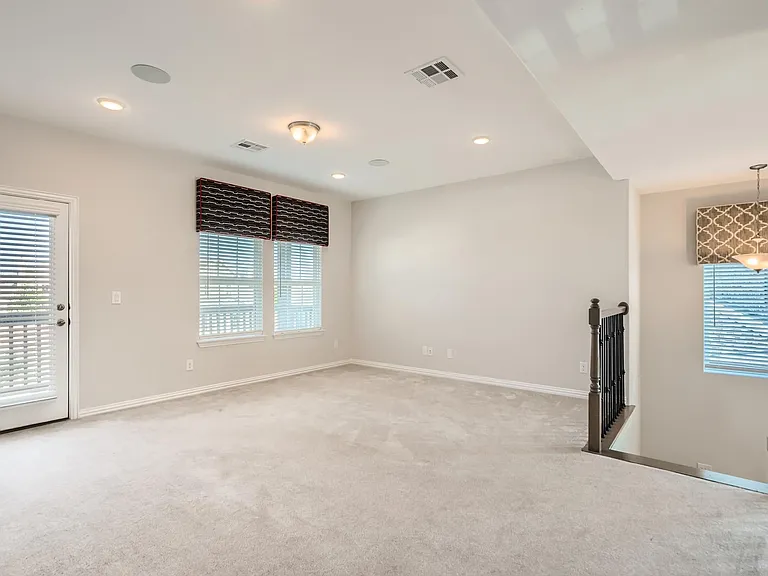 113 Leon Loop — Photo 32