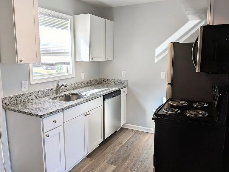 Park Northside Apartments — Photo 35