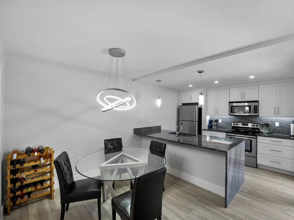 2422 24th Ct, Jupiter, FL 33477