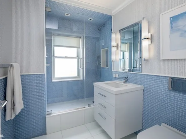 150 East 69th Street image 19 of 23