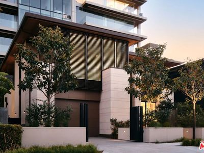 8860 Rosewood Ave, West Hollywood, CA, 90048