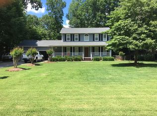 2528 Woodhaven Dr, Durham, NC 27712