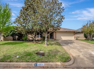 4914 Millsprings Ct, Arlington, TX 76017