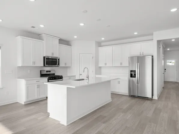 523 Cypress Preserve Cir, Longs, SC 29568