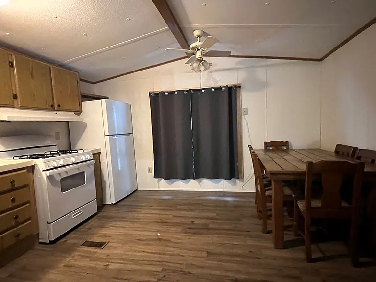 211 Lick Run Rd — Photo 3