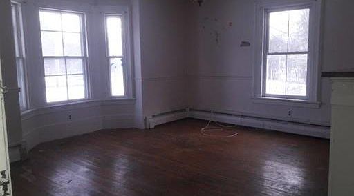 4th image of 132 Whitman St #7