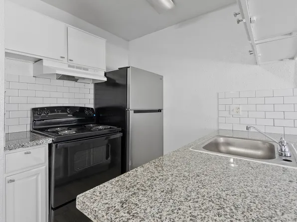 Buena Villa Apartments