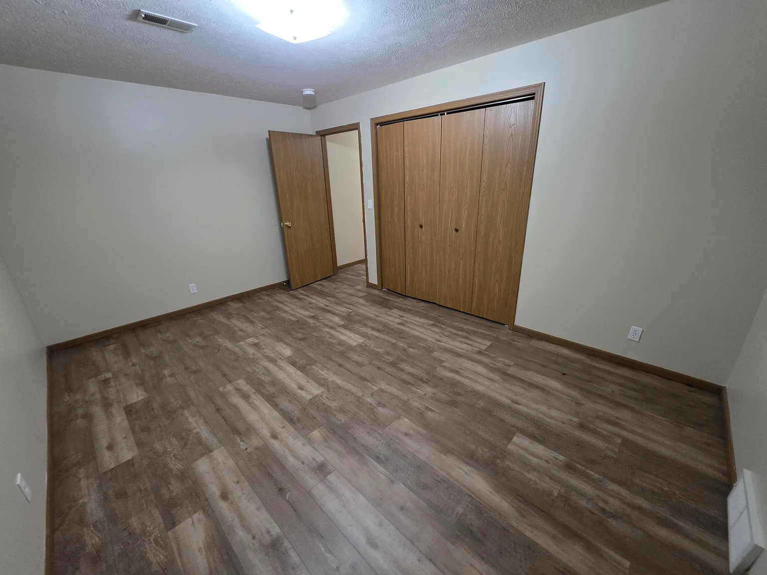 3 bed, 2.0 bath, $1,675 — Photo 3