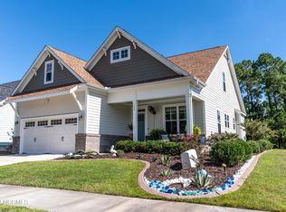 158 Twining Rose Ln, Holly Ridge, NC 28445