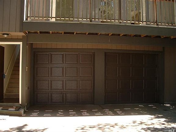 3rd image of 471 E Blithedale Ave
