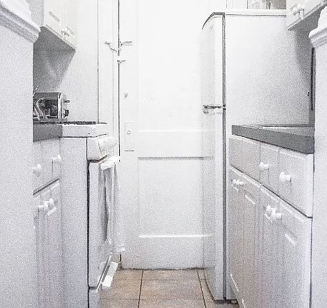 5th image of 121 Park Dr APT 16