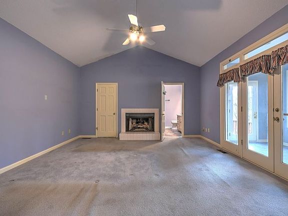 4th image of 1509 Burgh Heath Dr