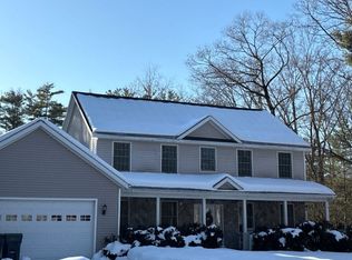 3 Hillcrest Ln, Saratoga Springs, NY 12866