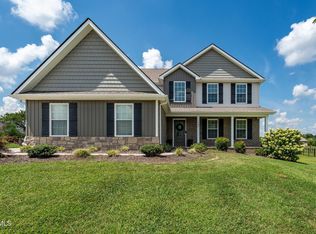 102 Mountain View Cir, Piney Flats, TN 37686