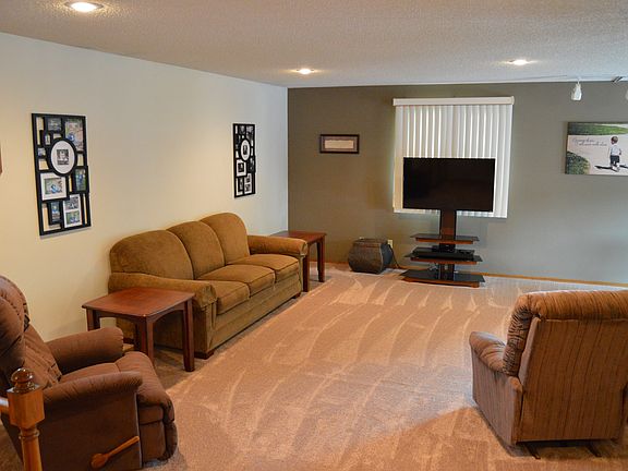 2nd image of 4742 Avenue G