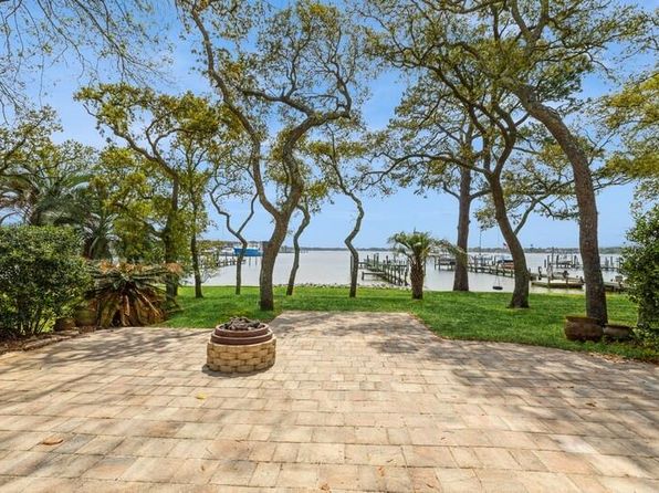 131 Gardner Dr, Shalimar, FL 32579